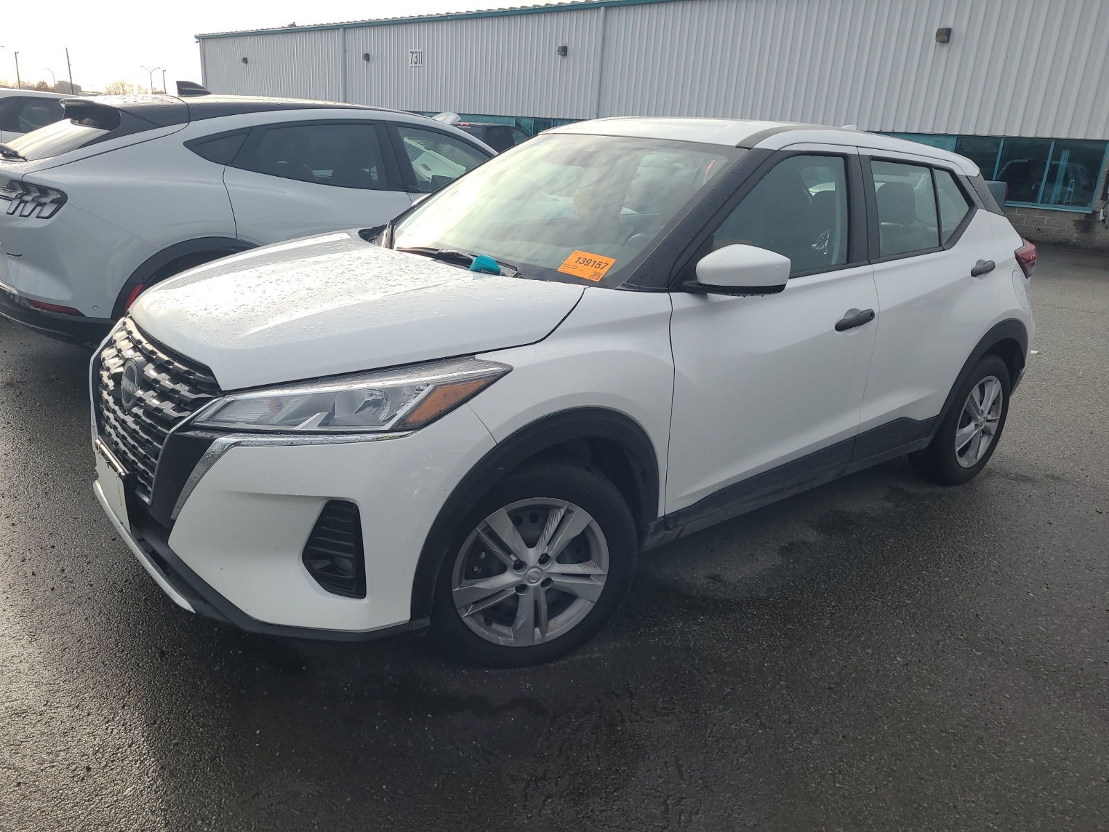 2024 Nissan Kicks
